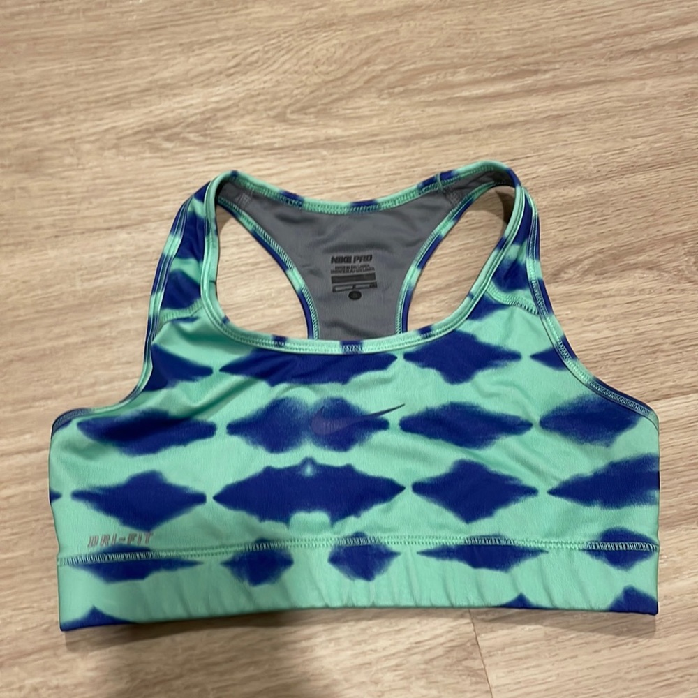 Nike sports bra
